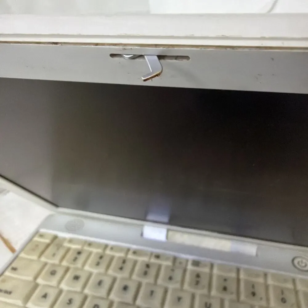 Vintage Apple iBook M6497 Laptop 2001 Untested For Parts Or Repair